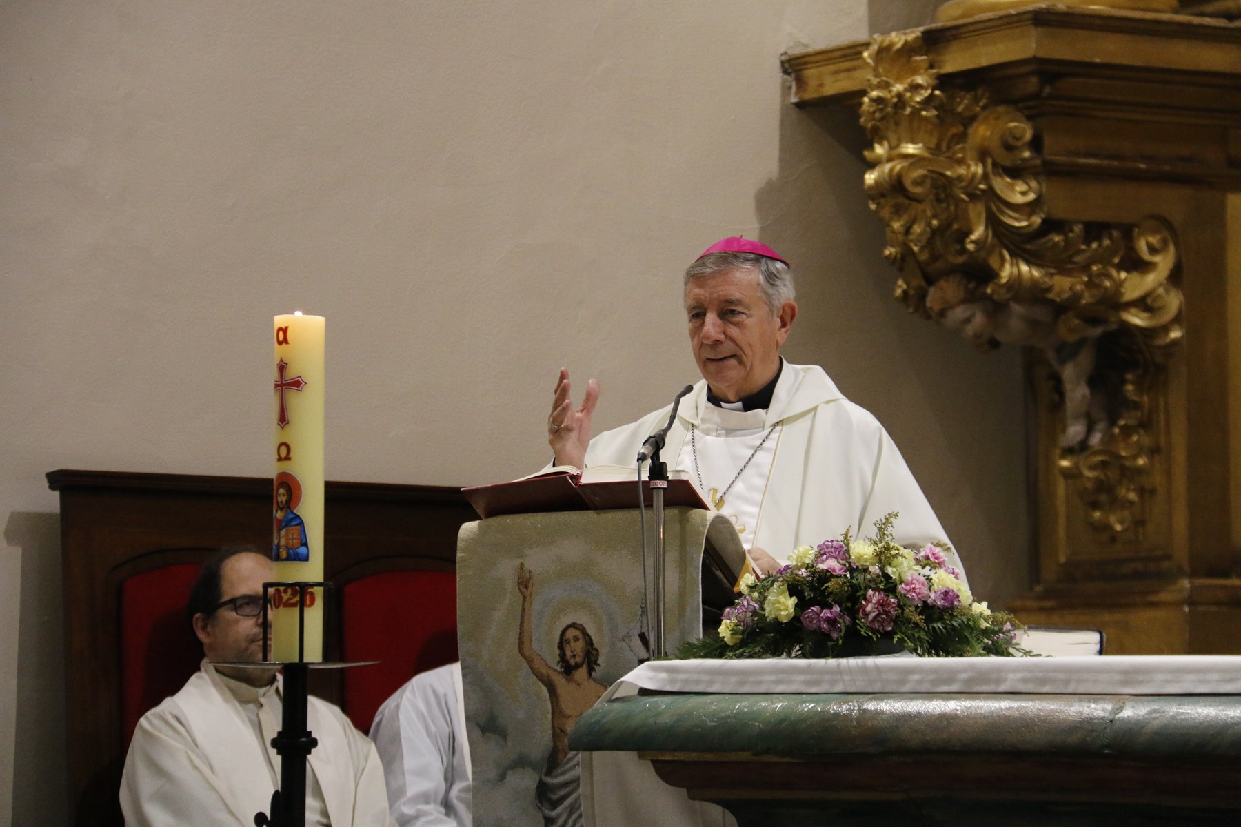 Eucaristía en el Monasterio de las Dueñas durante el reconocimiento de la Asociación